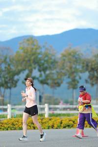 BIB: 
                            <button type="button" onclick="openModal(27852252)" class="btn btn-primary btn-sm float-right btn-popup" data-toggle="modal" data-target=".modal-high-quality">
                        <i class="fas fa-shopping-cart"></i> Add to Cart
                    </button>
                                            <button type="button" onclick="isThisMe(27852252, true)" class="btn btn-success btn-sm float-right btn-popup btn-isme hidden" data-toggle="tooltip" data-placement="bottom" title="นี่คือรูปของคุณใช่ไหม คลิกที่นี่เพื่อเอาเข้าอัลบั้ม">
                        <i class="fas fa-plus"></i> Add to album
                    </button>
                    <button type="button" onclick="isThisMe(27852252, false)" class="btn btn-warning btn-sm float-right btn-popup btn-isnotme hidden">
                        <i class="fas fa-ban"></i> Remove from album
                    </button>